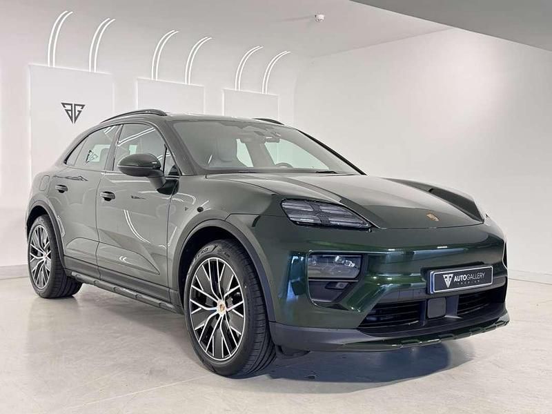 Usado Porsche Macan 380 kW (517 CV) 2025 Verde SUV