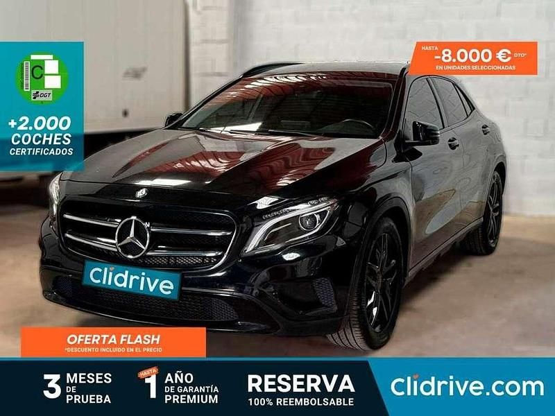 Negro Usado 2016 Mercedes GLA220 Style SUV | 13.190 € (Super precio) - Imagen 1/3