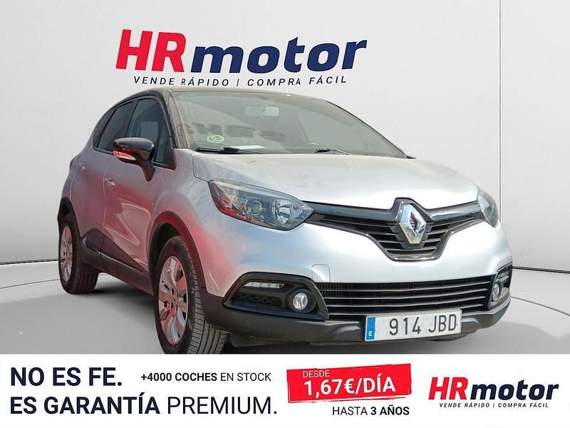 Usado Renault Captur Intens 90 CV (66 kW) 2014 Gris SUV