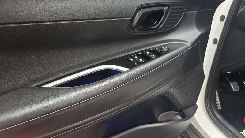 Usado Hyundai Bayon 84 CV (61 kW) 2023 Blanco SUV