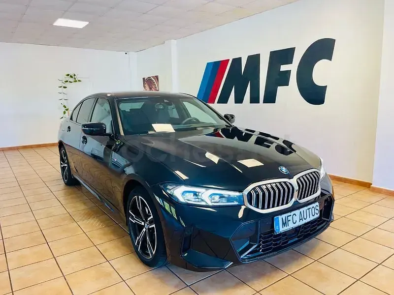 Usado BMW 330e M Sport 292 CV (214 kW) 2025 Negro Berlina
