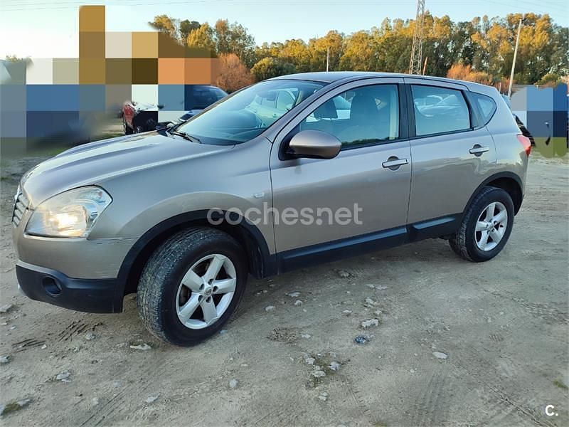 Usado Nissan Qashqai Acenta 106 CV (77 kW) 2008 Beige SUV