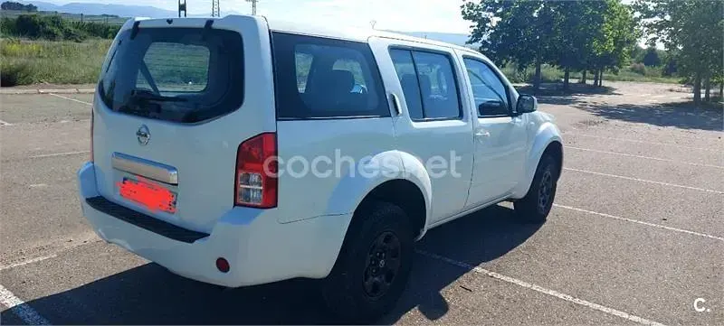 Usado Nissan Pathfinder SE 174 HP (127 kW) 2007 Branco SUV
