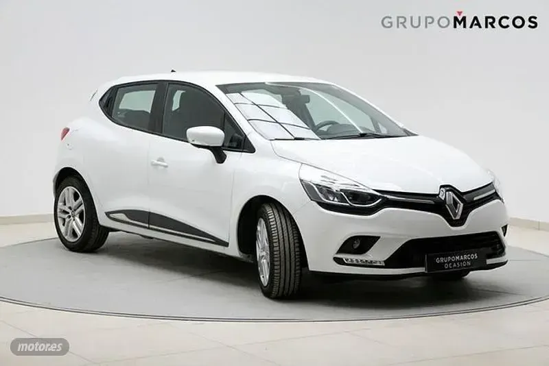 Usado Renault Clio Business 75 CV (55 kW) 2019 Blanco