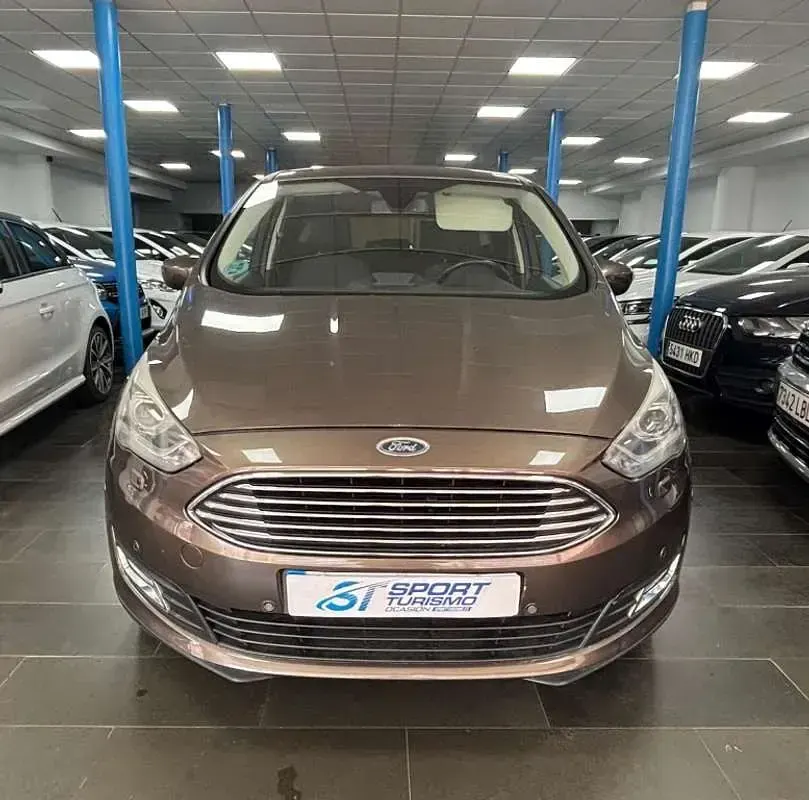 Usado Ford C-MAX Titanium 120 CV (88 kW) 2016 Marrón Monovolumen