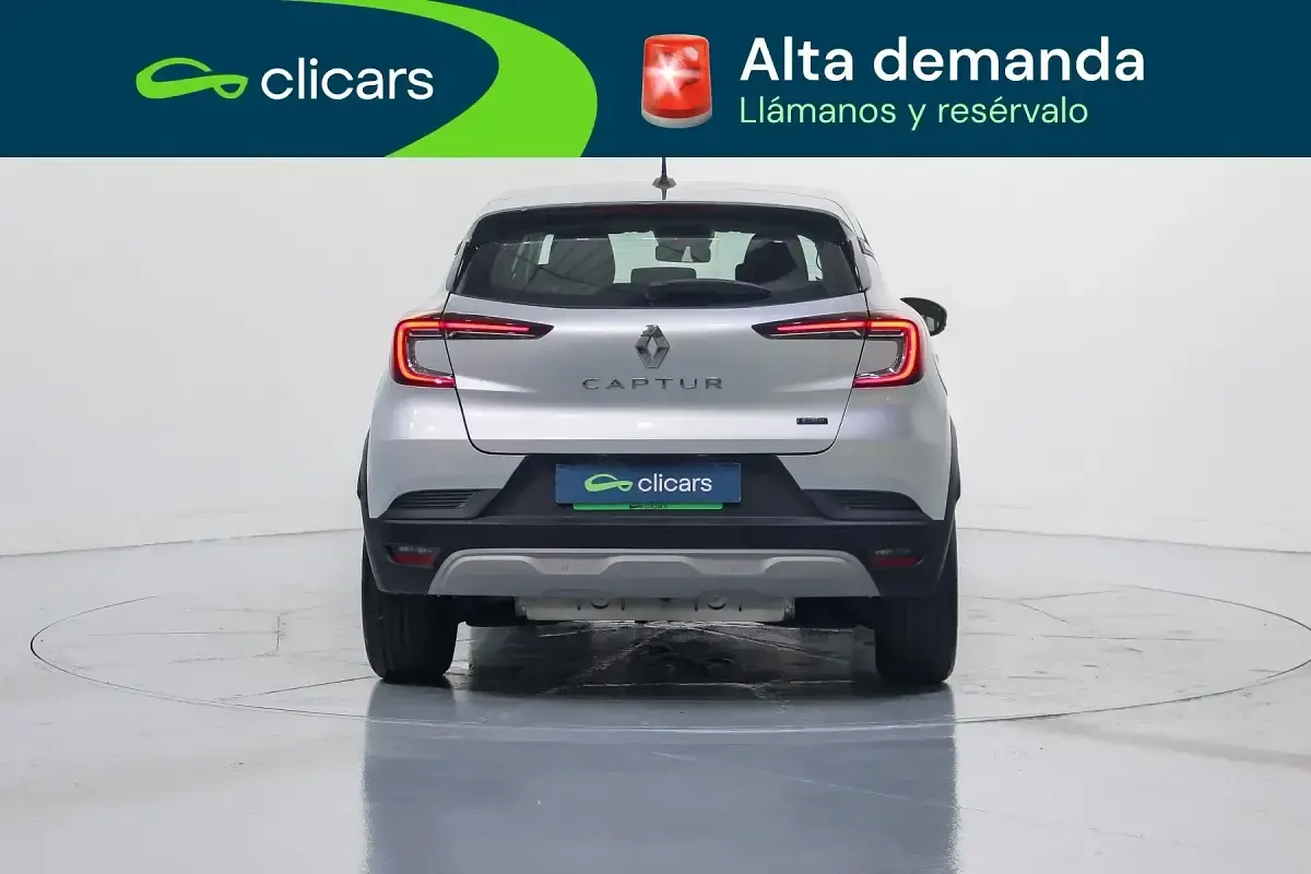 Usado Renault Captur Evolution 160 CV (117 kW) 2022 Gris SUV