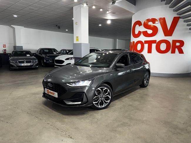 Usado Ford Focus ST-Line 155 CV (114 kW) 2023 Gris Berlina
