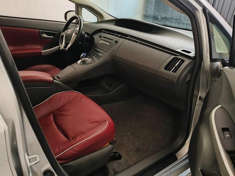 Usado Toyota Prius 122 CV (89 kW) 2009 Gris