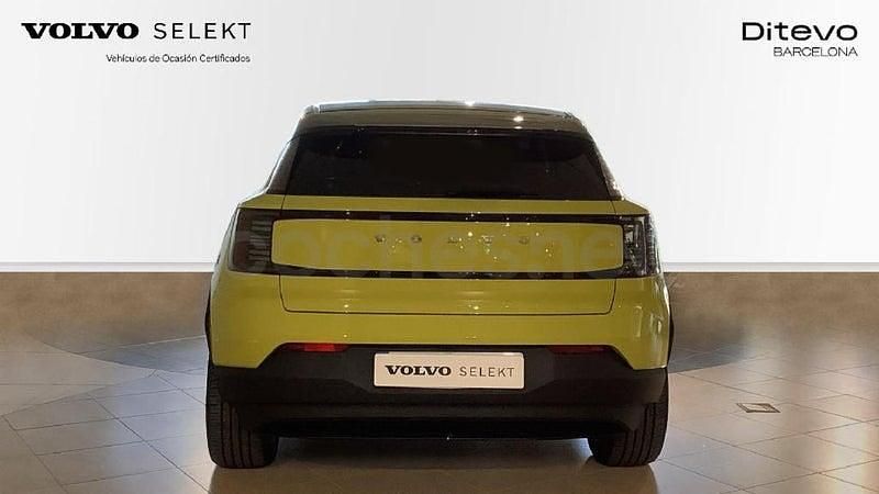 Usado Volvo EX30 Plus 200 kW (272 CV) 2024 Eléctrico SUV