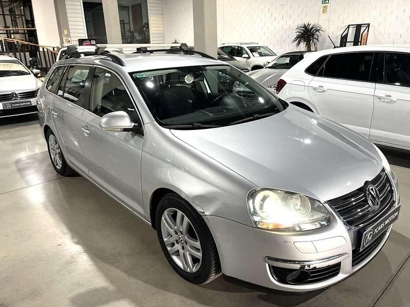 Gris Usado 2009 VW Golf VI Highline Utilitario | 5900 € (Precio justo) - Imagen 1/4