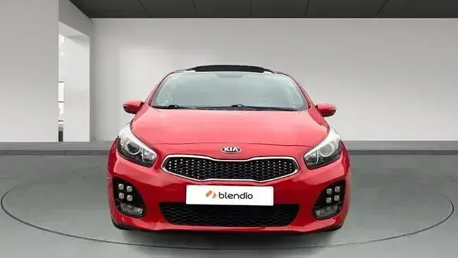 Usado Kia ProCeed GT-Line 120 CV (88 kW) 2017 Rojo Utilitario