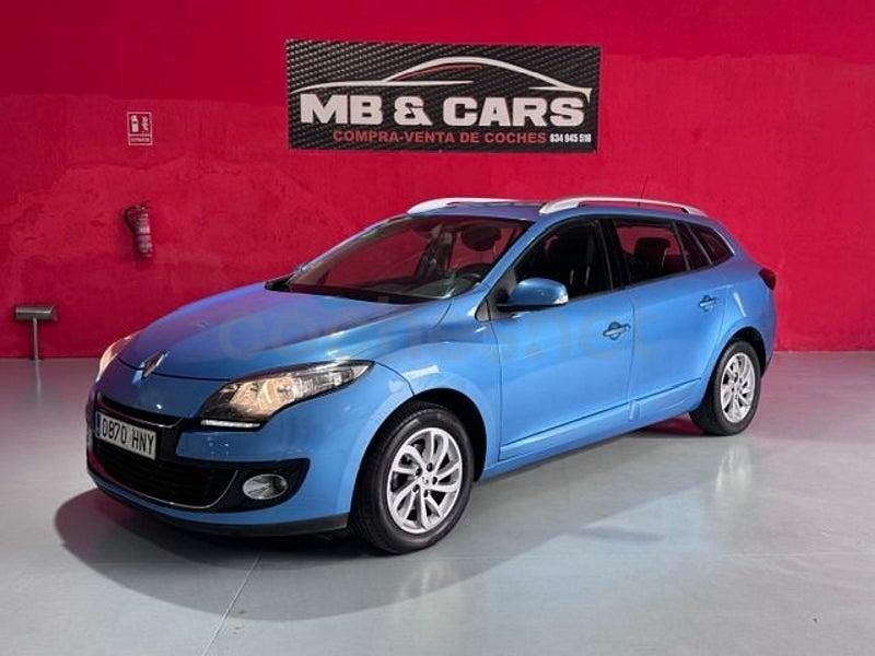 Usado Renault Mégane Authentique 90 CV (66 kW) 2012 Azul Berlina
