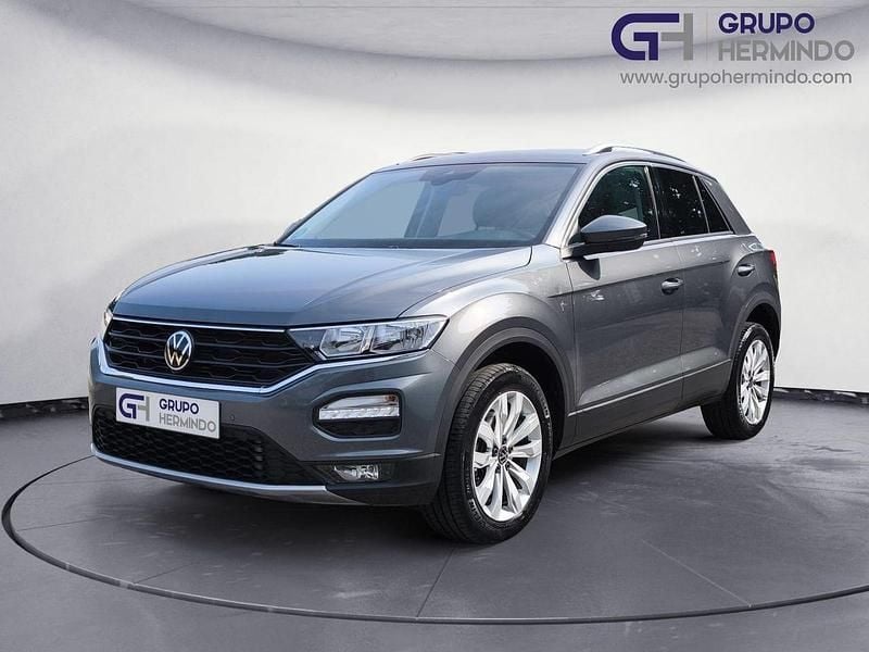 Gris Usado 2021 VW T-Roc Advance SUV | 25.500 € (Precio justo) - Imagen 1/4