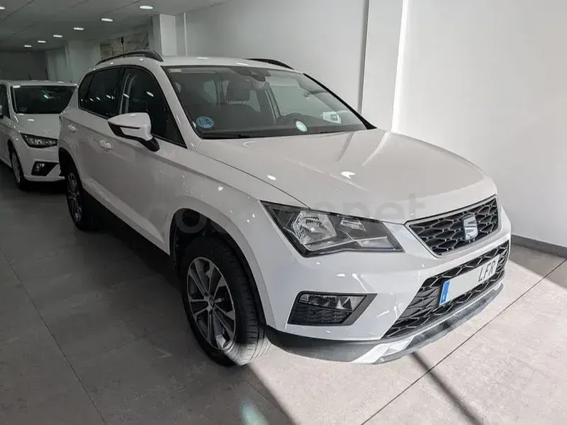 Usado Seat Ateca Style 110 CV (80 kW) 2020 Blanco SUV