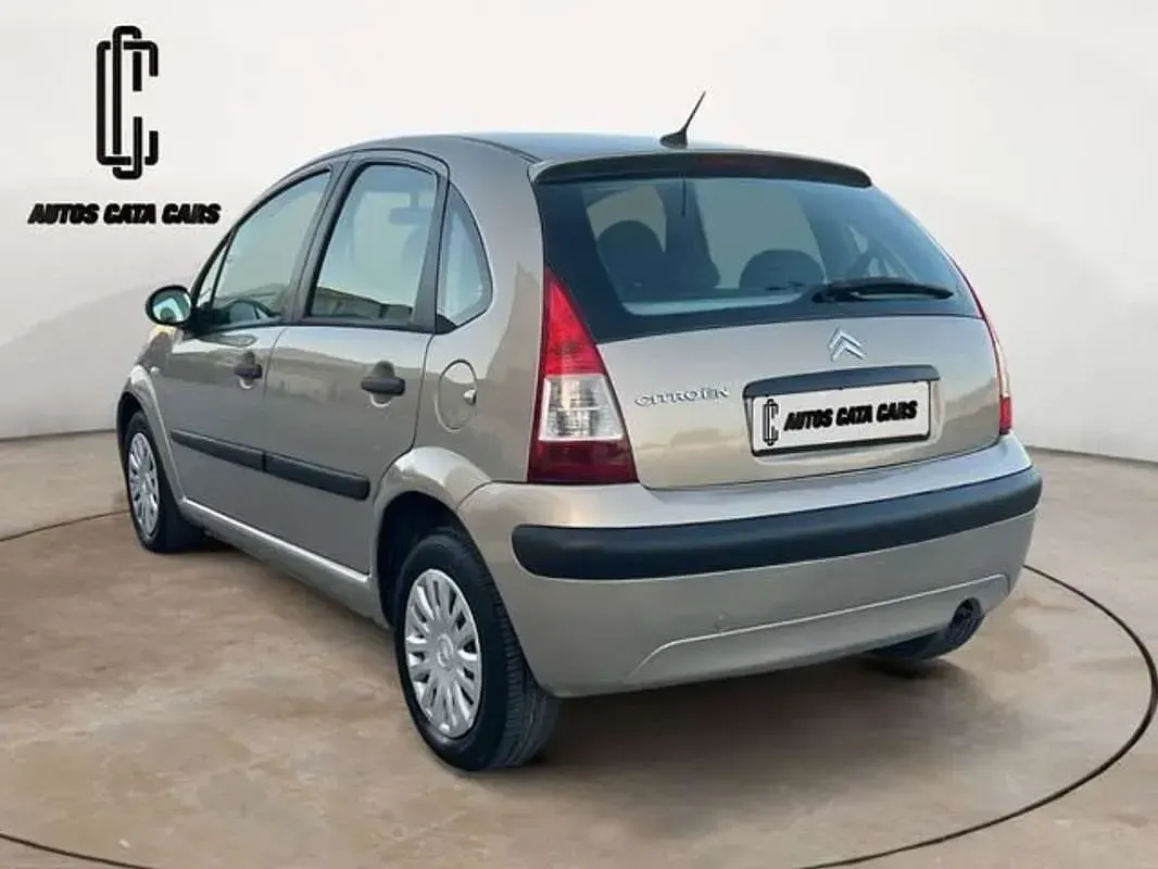 Usado Citroën C3 Furio 61 CV (44 kW) 2007 Gris Utilitario