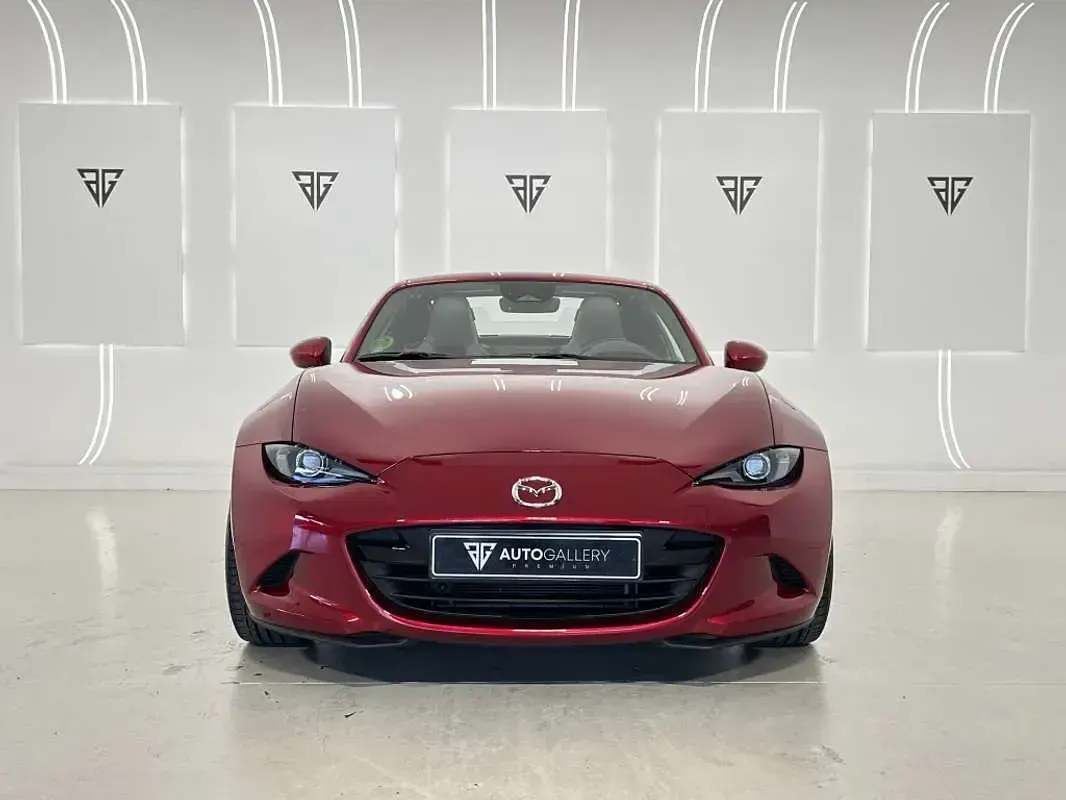 Usado Mazda MX5 Exclusive-Line 184 CV (135 kW) 2025 Rojo Descapotable