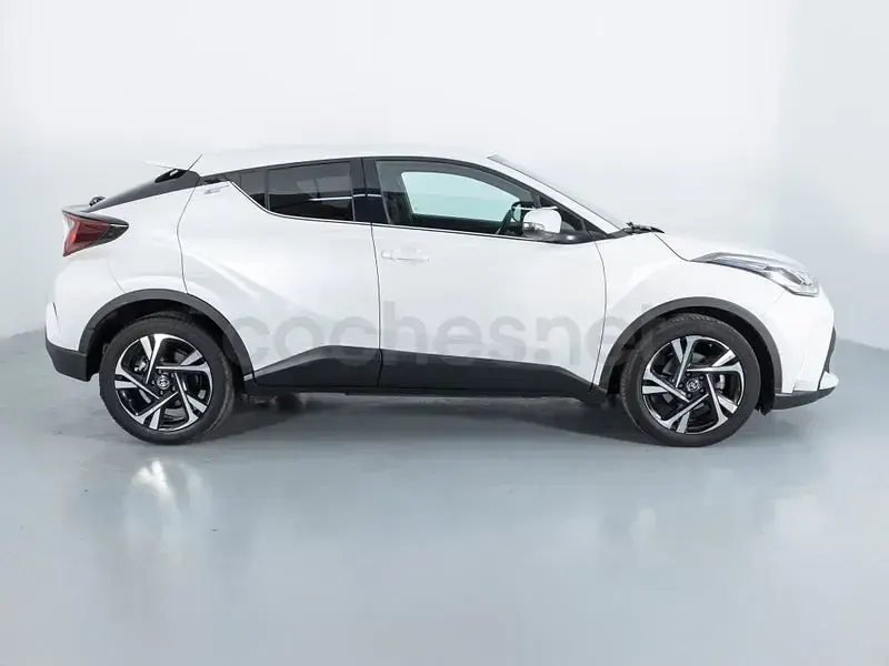 Usado Toyota C-HR Advance 122 CV (89 kW) 2022 Blanco SUV