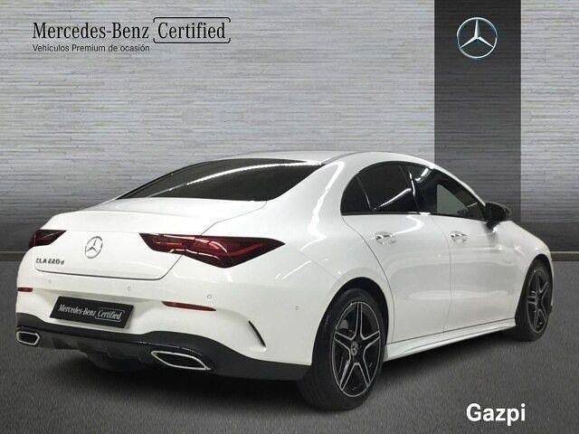 Usado Mercedes CLA220 AMG line 190 CV (139 kW) 2025 Blanco Berlina
