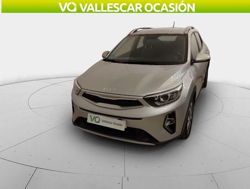 Gris Usado 2022 Kia Stonic SUV | 15.500 € (Precio justo) - Imagen 1/4
