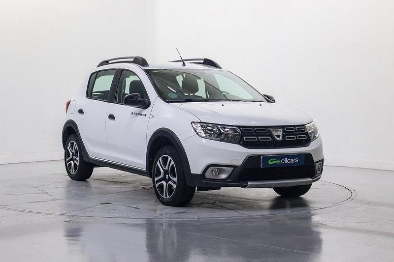 Usado Dacia Sandero Stepway 100 CV (73 kW) 2020 Blanco Berlina