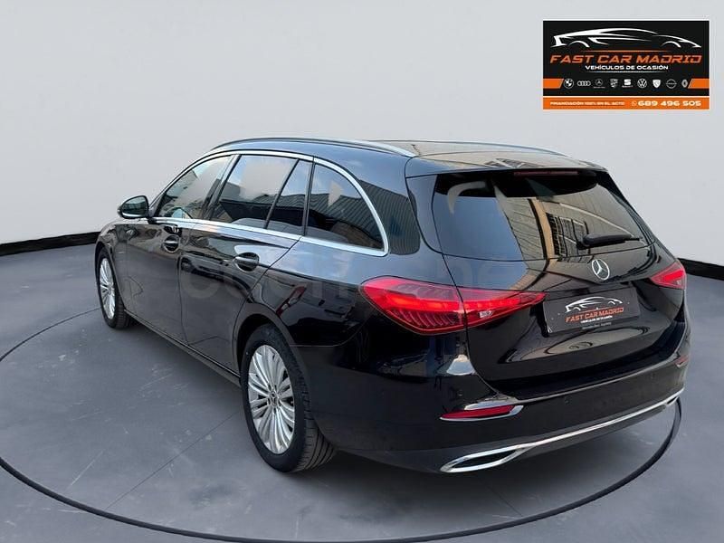 Usado Mercedes C200 204 CV (150 kW) 2024 Negro Familiar