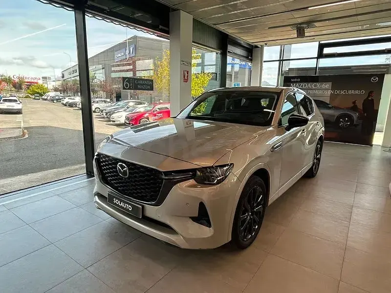 Usado Mazda CX-60 Homura-Line 327 CV (240 kW) 2023 Gris / plata SUV