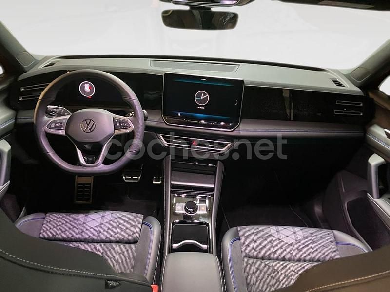 Usado VW Tiguan R-line 204 CV (150 kW) 2025 Rojo SUV