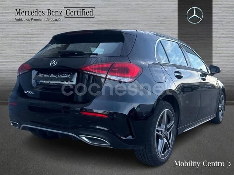 Usado Mercedes A250 218 CV (160 kW) 2021 Negro Berlina