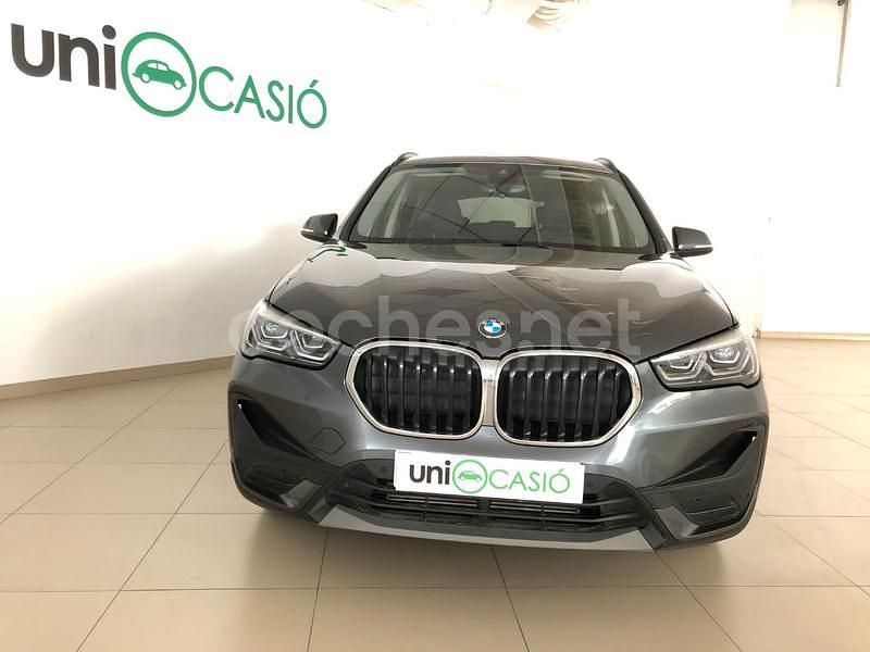 Gris / plata Usado 2021 BMW X1 SUV | 27.900 € (Precio justo) - Imagen 1/4