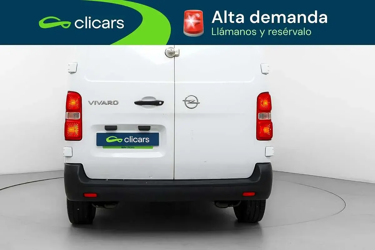 Usado Opel Vivaro-e Combi 102 CV (75 kW) 2022 Blanco Monovolumen