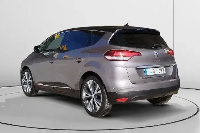 Usado Renault Scenic E-Tech Zen 132 CV (97 kW) 2017 Monovolumen
