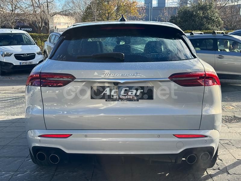 Usado Maserati Grecale GT 300 CV (220 kW) 2022 Gris / plata SUV