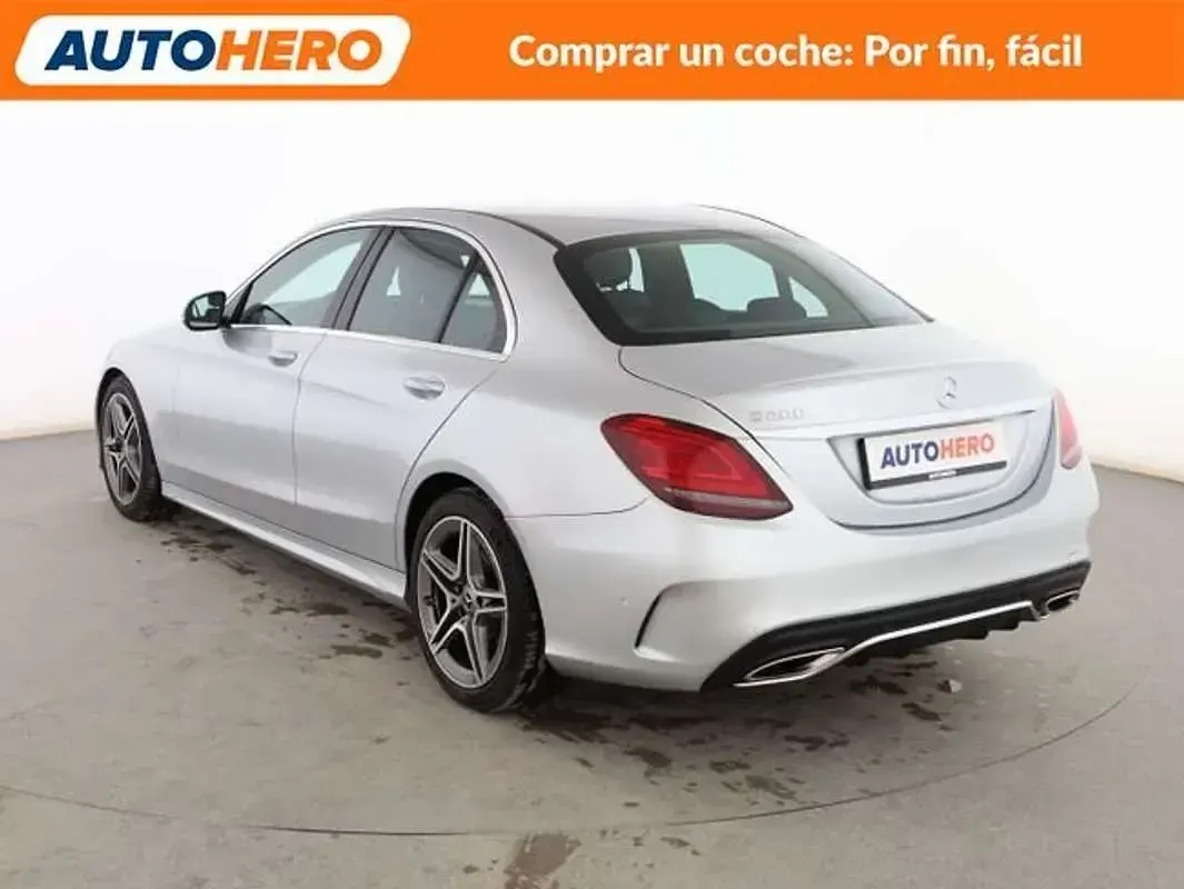 Usado Mercedes C200 AMG line 197 CV (144 kW) 2020 Gris Berlina