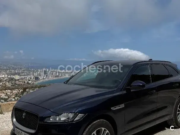 Usado Jaguar F-Pace R-Sport 180 CV (132 kW) 2017 Azul SUV
