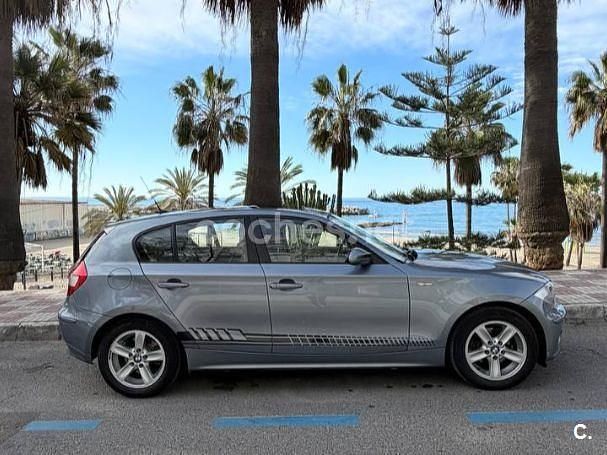 Usado BMW 120 150 CV (110 kW) 2005 Gris / plata Utilitario