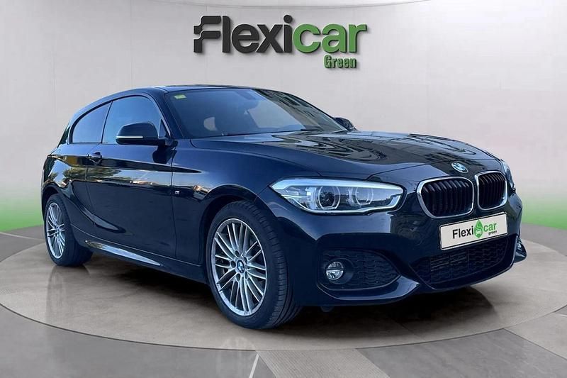 Negro Usado 2018 BMW 118 Utilitario | 16.490 € (Buen precio) - Imagen 1/4