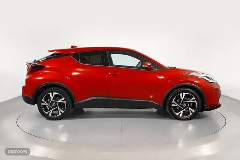 Usado Toyota C-HR Advance 184 CV (135 kW) 2022 Rojo SUV