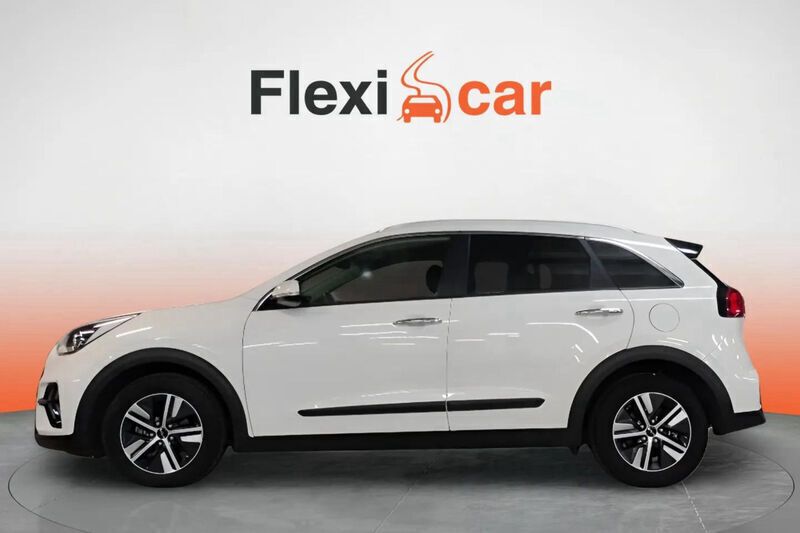 Usado Kia Niro 141 CV (103 kW) 2022 Blanco SUV