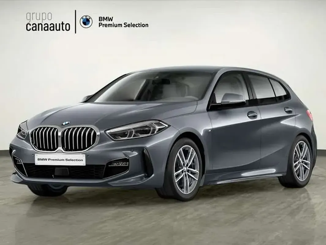 Usado BMW 118 Shadowline 136 CV (100 kW) 2022 Gris Utilitario