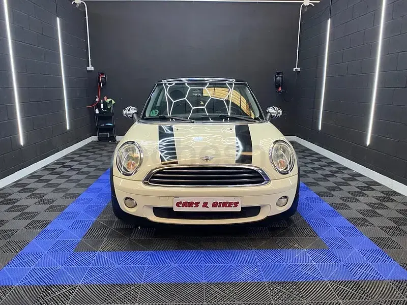 Usado Mini ONE 95 CV (69 kW) 2009 Beige Utilitario