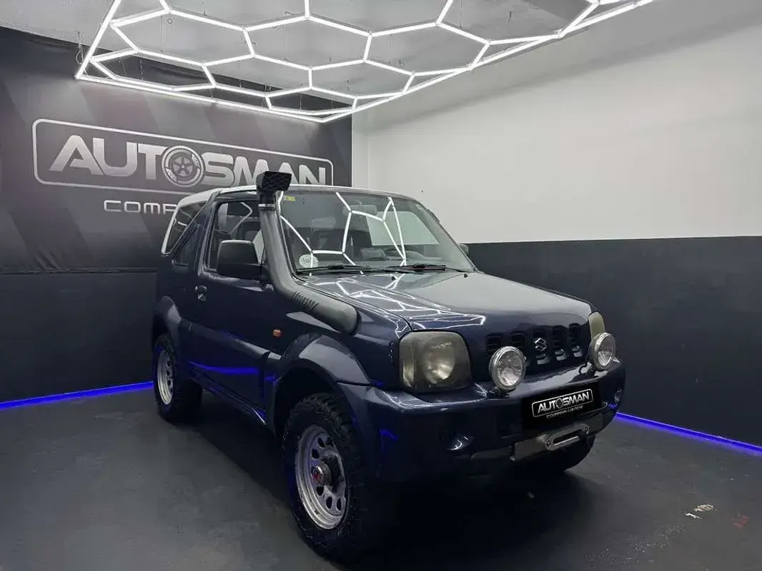 Usado Suzuki Jimny 79 CV (58 kW) 2005 Azul SUV