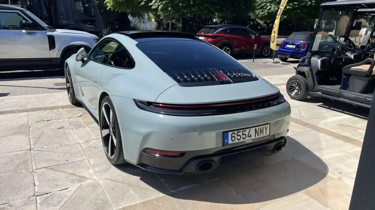 Usado Porsche 911 Carrera S 480 CV (353 kW) 2025 Verde Coupe