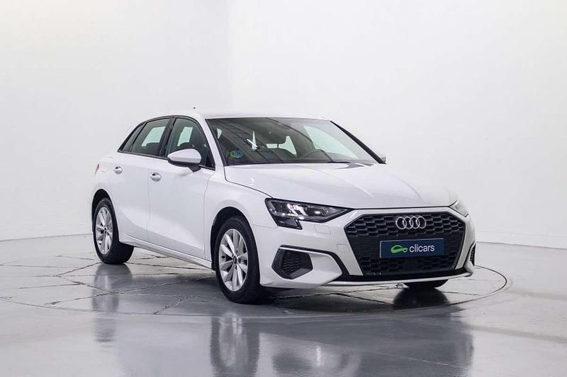 Usado Audi A3 Sportback Premium 110 CV (80 kW) 2021 Blanco Utilitario