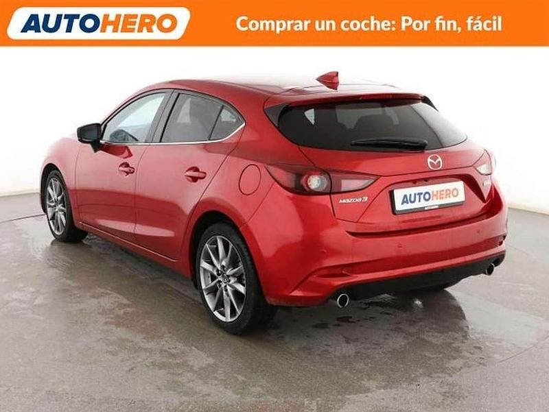 Usado Mazda 3 Edition 150 CV (110 kW) 2018 Rojo Berlina