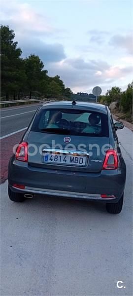 Usado Fiat 500 70 CV (51 kW) 2022 Gris / plata Berlina