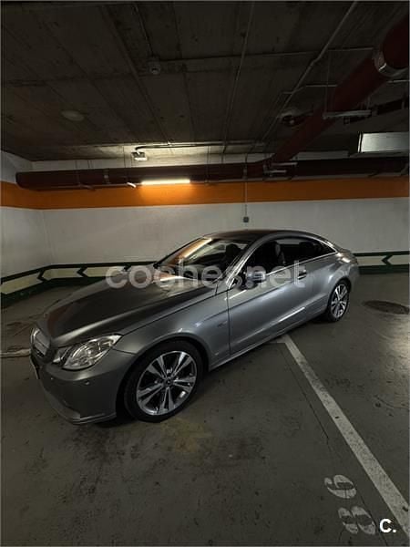 Gris / plata Usado 2012 Mercedes E250 Elegance Coupe | 12.500 € (Precio justo) - Imagen 1/4