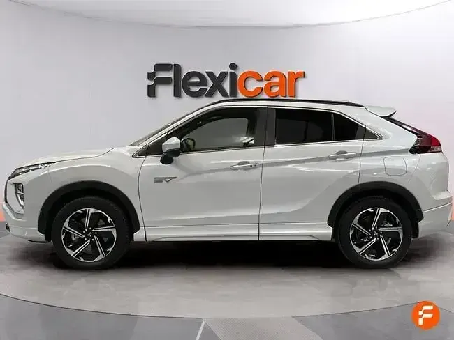 Usado Mitsubishi Eclipse Cross 188 CV (138 kW) 2023 Blanco SUV