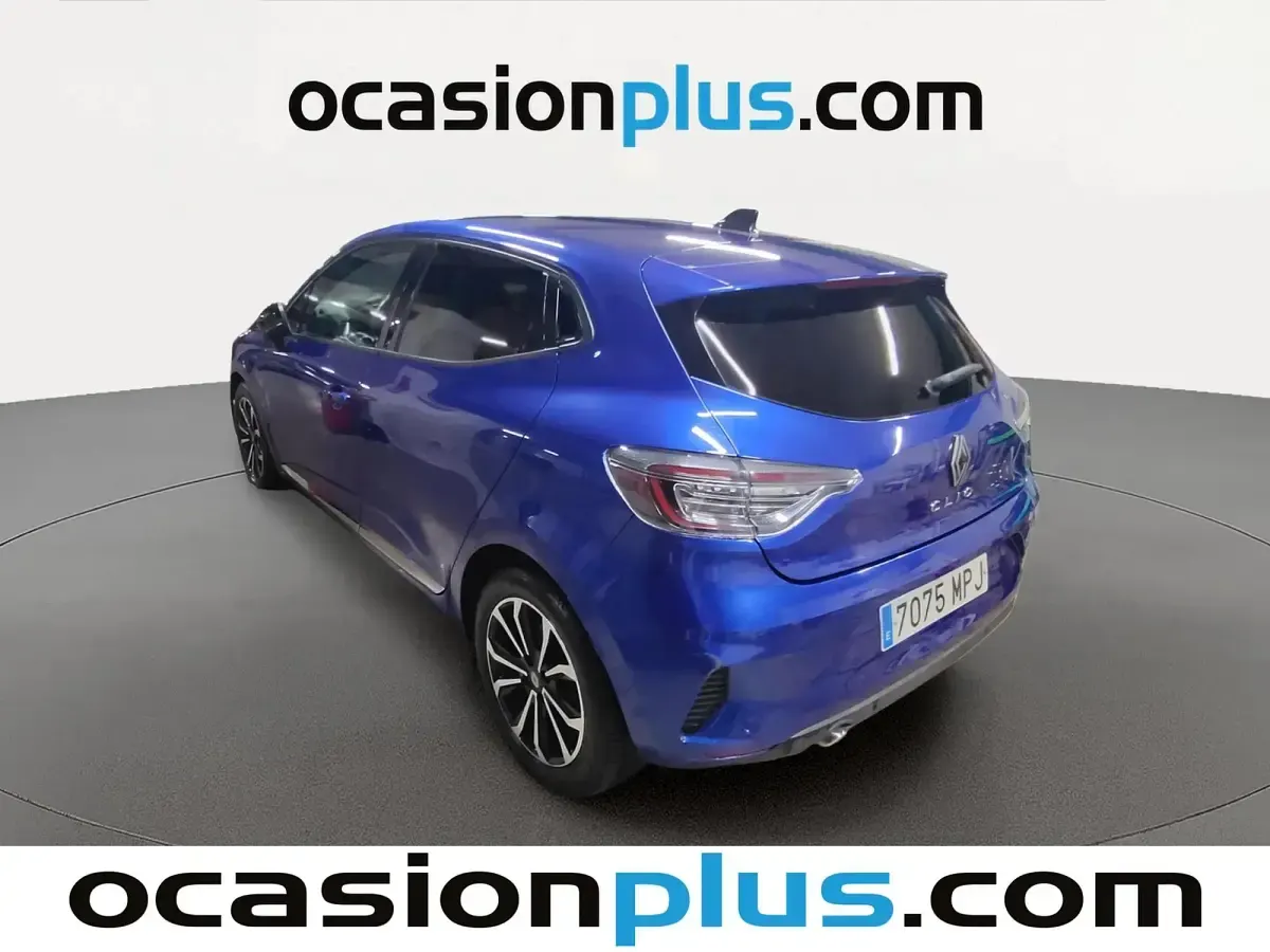 Usado Renault Clio Techno 91 CV (66 kW) 2024 Azul Utilitario