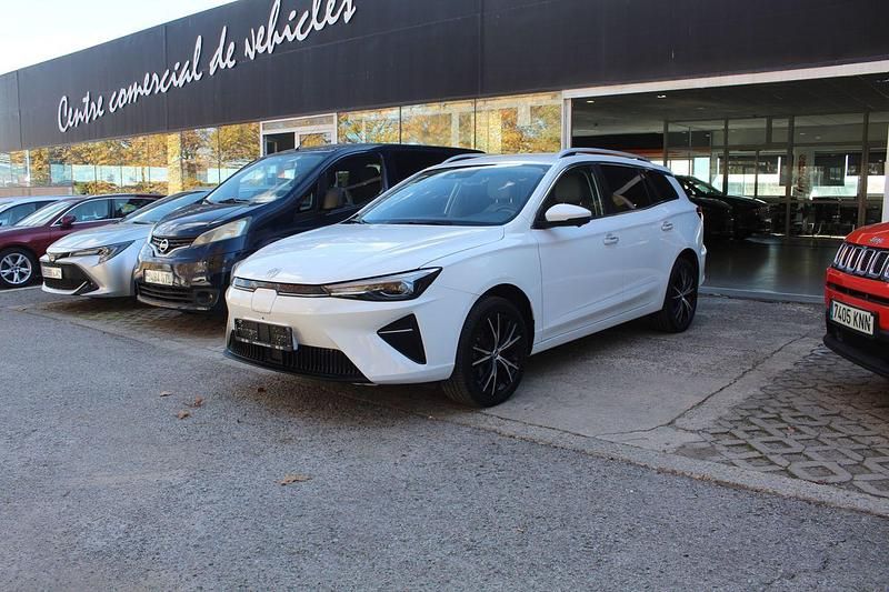 Usado MG MG5 EV Luxury 130 kW (178 CV) 2022 Gris Familiar