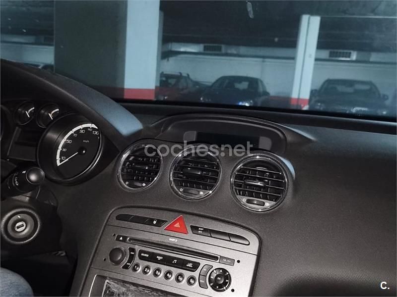 Usado Peugeot 308 90 CV (66 kW) 2009 Azul Berlina